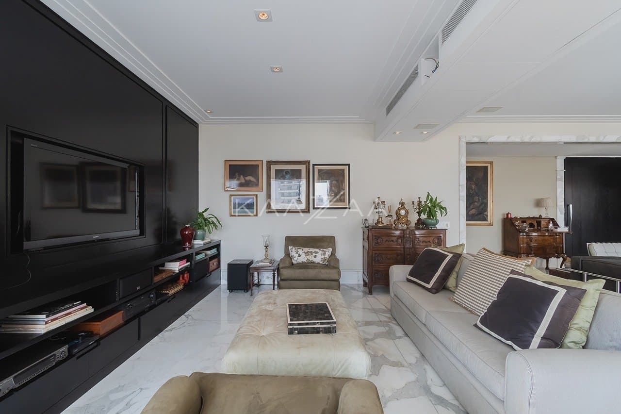 Clássico e elegante, um apartamento único no Itaim Bibi. - Foto 23