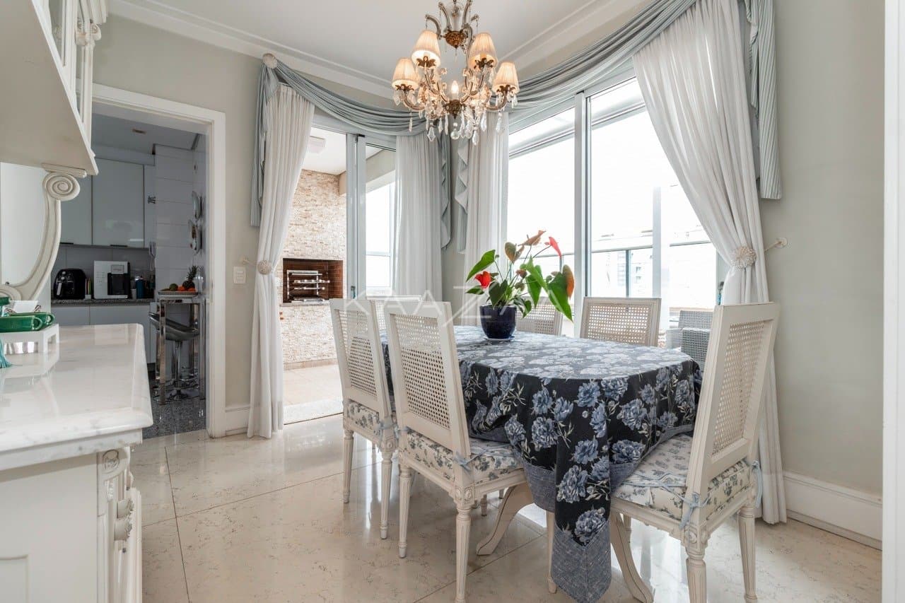 Rodeado de elegância, este apartamento em Moema tem localização cobiçada ao lado do Parque Ibirapuera. - Foto 29