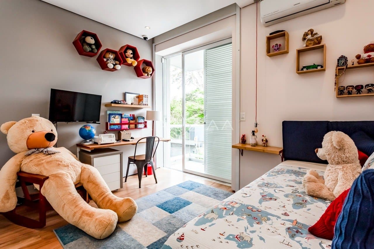 Casa super prática e bem construída. Muita luz natural e tranquilidade no Jardim Europa. - Foto 29