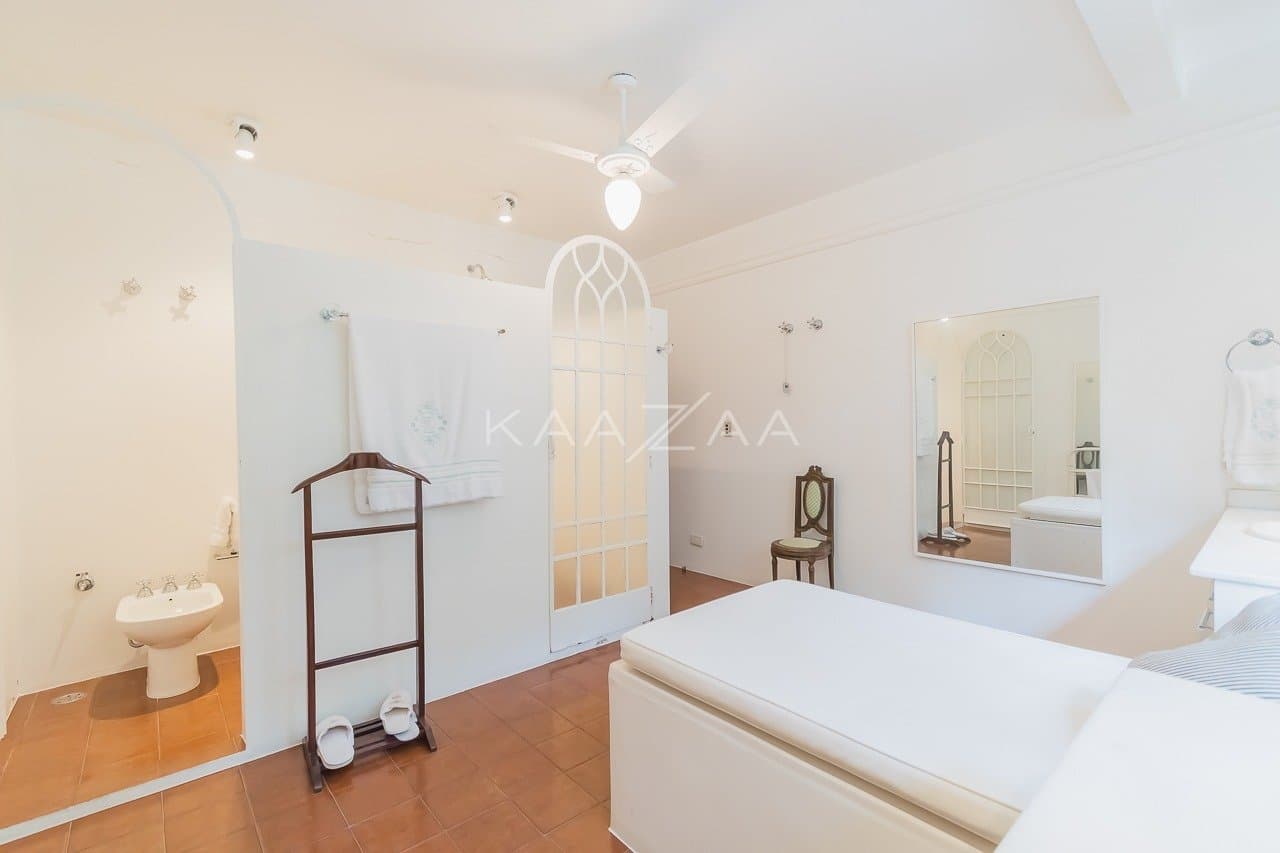 Viver em tranquilidade sem sair de São Paulo. Casa com ares de campo, em Cidade Jardim. - Foto 62
