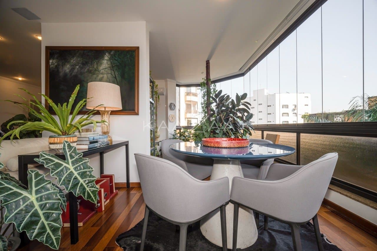 Tranquilidade e conforto são constantes neste apartamento em prédio com lazer no Itaim. - Foto 17