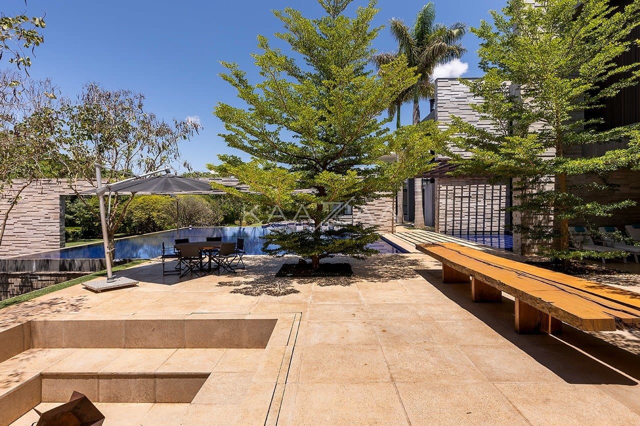 Projeto moderno, arrojado e com muita qualidade nos materiais. Casa na Quinta da Baroneza. - Foto 30