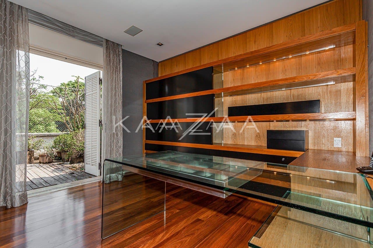 Design clean e acabamentos primorosos nesta casa na Cidade Jardim. - Foto 20