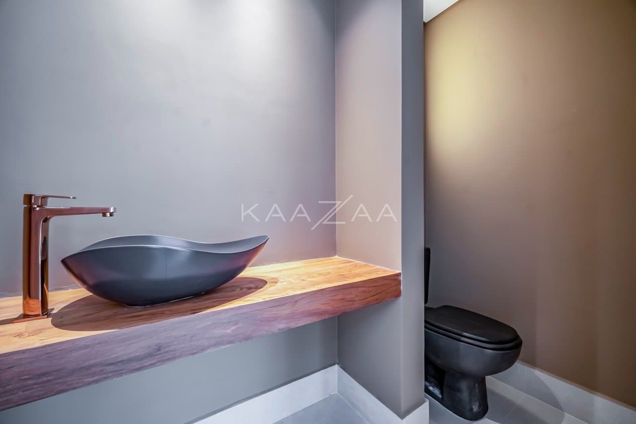 Venha conhecer essa casa e transforme-a no seu refúgio de tranquilidade no Jardim Guedala. - Foto 35
