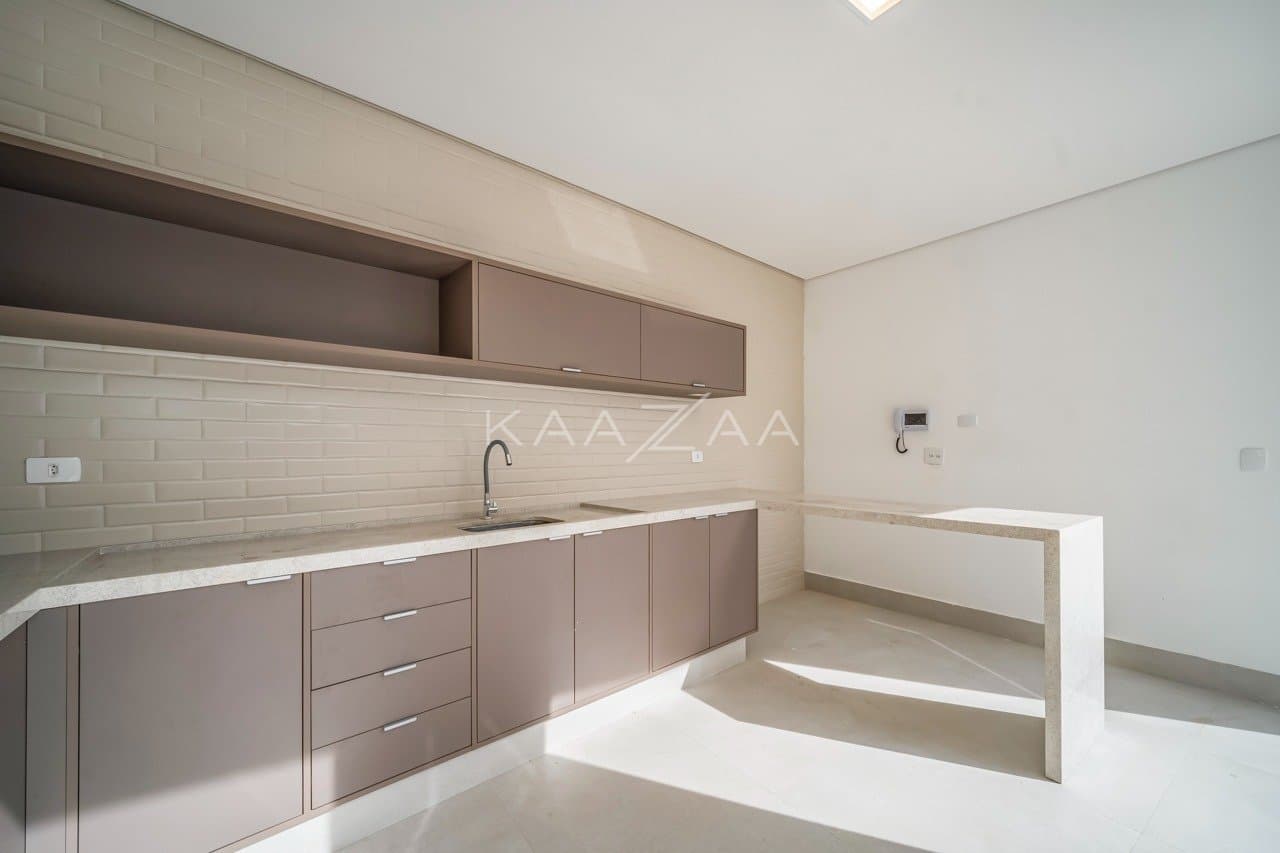Venha conhecer essa casa e transforme-a no seu refúgio de tranquilidade no Jardim Guedala. - Foto 20
