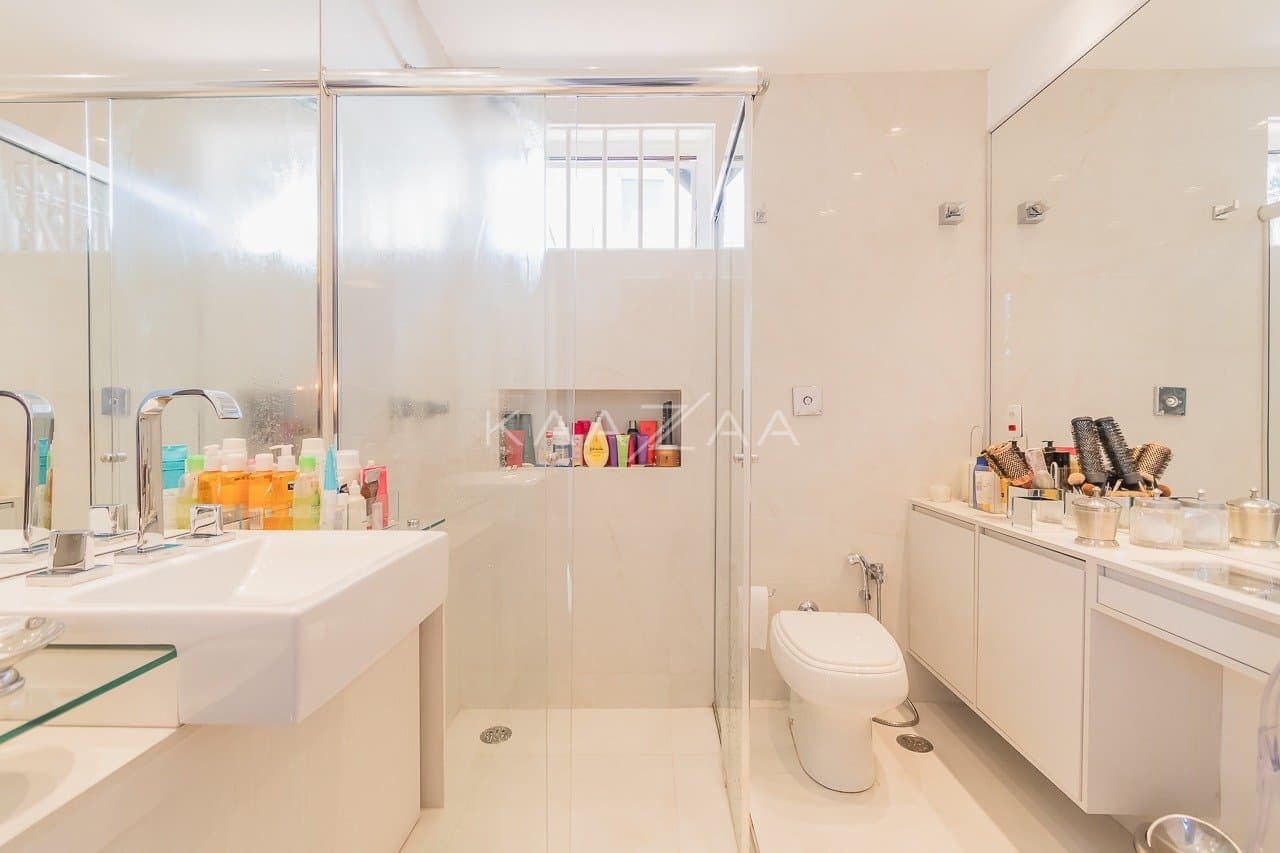 Viver em harmonia: casa com natureza e conforto no Jardim Guedala. - Foto 41