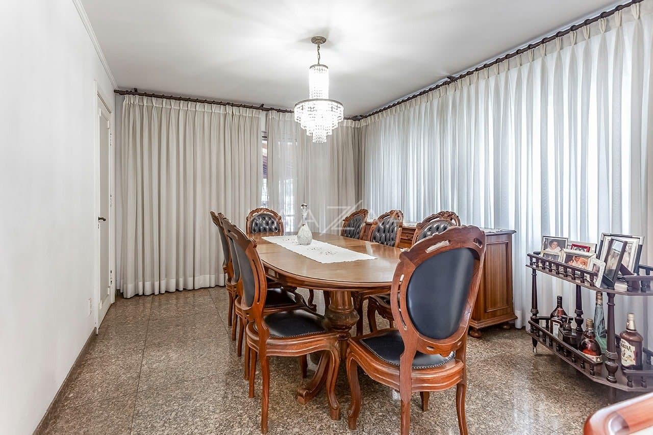 Casa ampla, em rua arborizada e muito bem localizada, no Jardim Paulista. - Foto 5