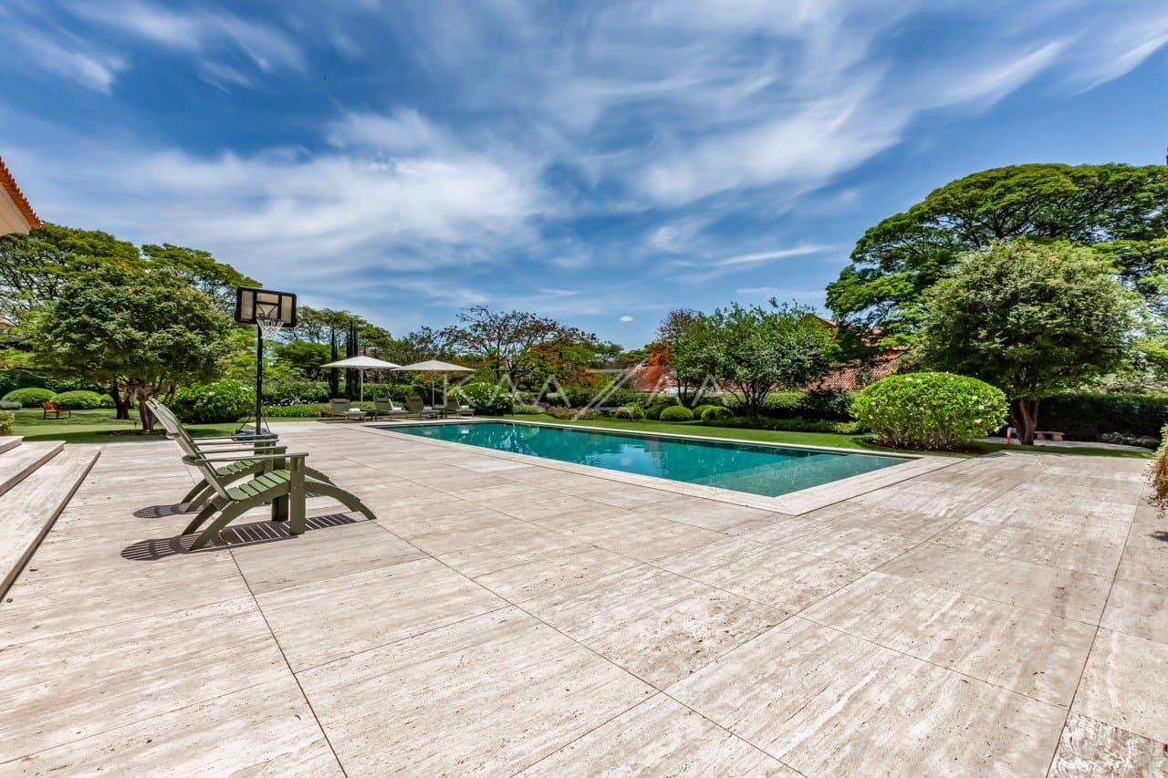 Casa mais que completa, com 5.326 m² de terreno para seu bem-estar. Na Fazenda Boa Vista. - Foto 2