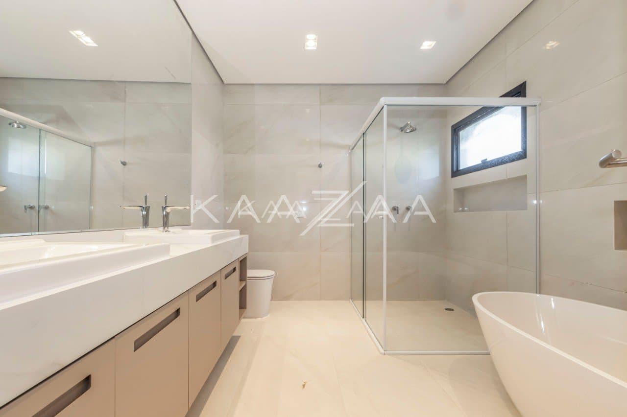 Pronta para entrar e morar, essa casa nova e sossegada fica em rua tranquila no Jardim Paulistano. - Foto 35