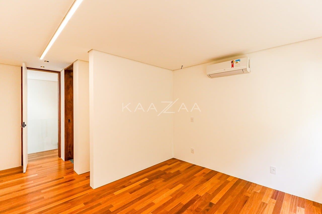 Design único e espaços cheios de personalidade nesta casa autoral no Jardim Paulista. - Foto 89