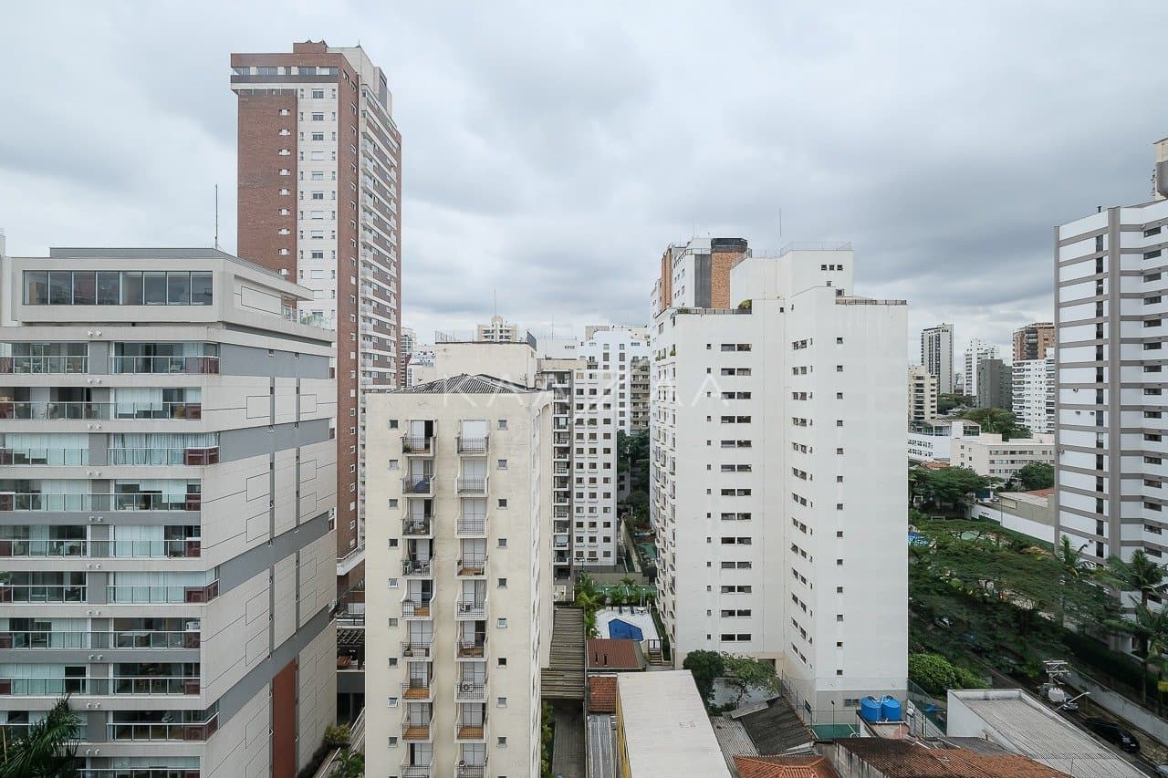 Impecável: apartamento reformado em Moema com 3 suítes. - Foto 9
