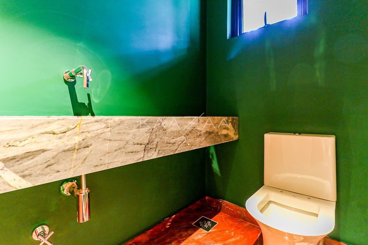 Design único e espaços cheios de personalidade nesta casa autoral no Jardim Paulista. - Foto 29
