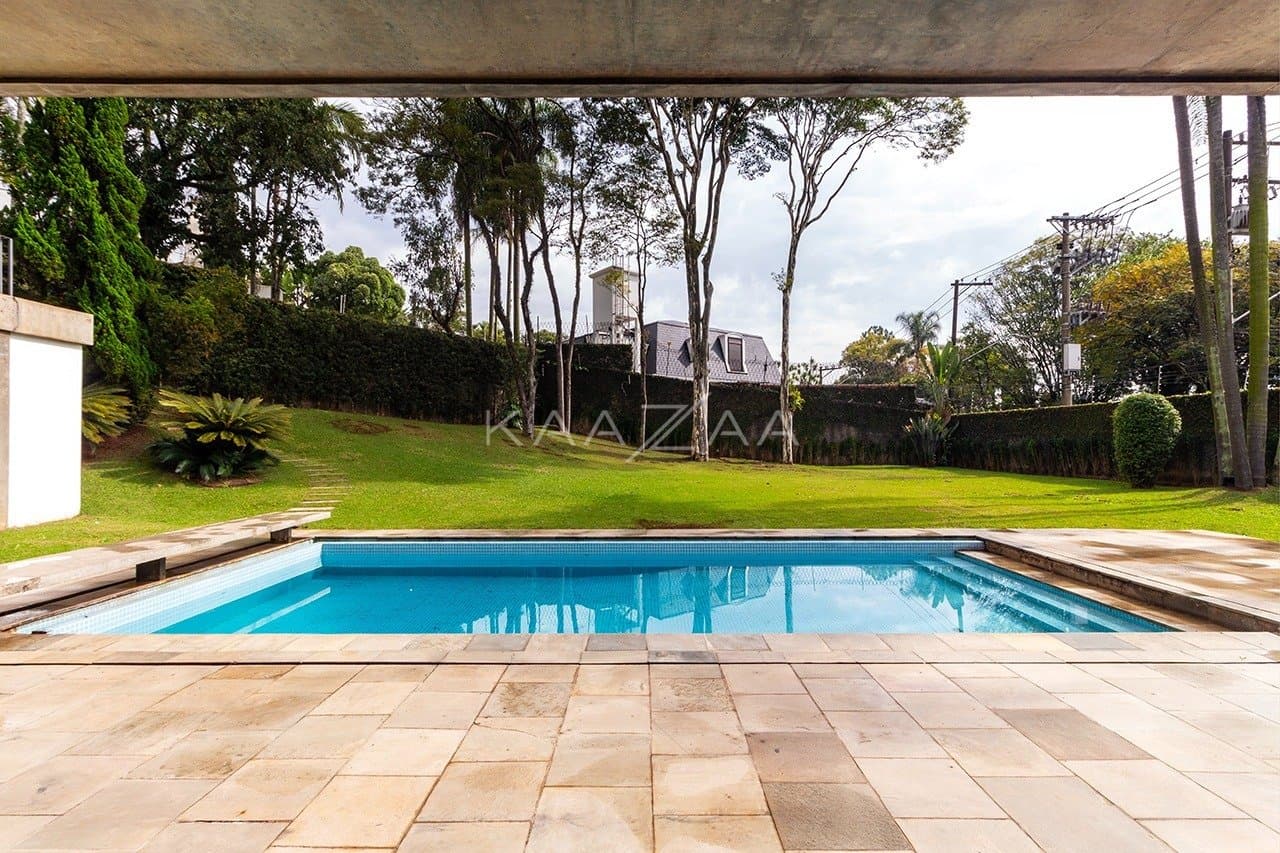 Amplitude e elegância nesta casa em Cidade Jardim. - Foto 1