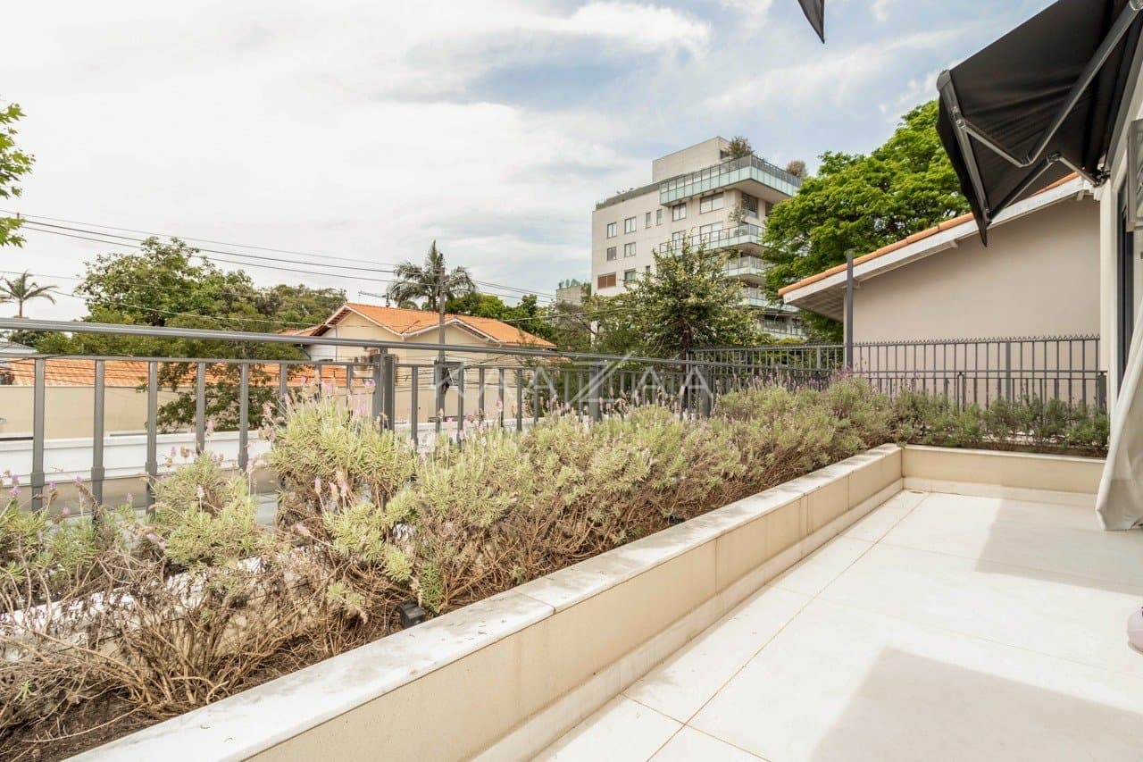Casa impecável, reformada e com arquitetura de autor no Jardim Paulista. - Foto 41