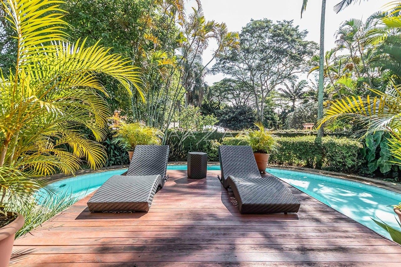 Clima modernista, para contemplar a natureza em espaços sofisticados nesta casa em Cidade Jardim. - Foto 1
