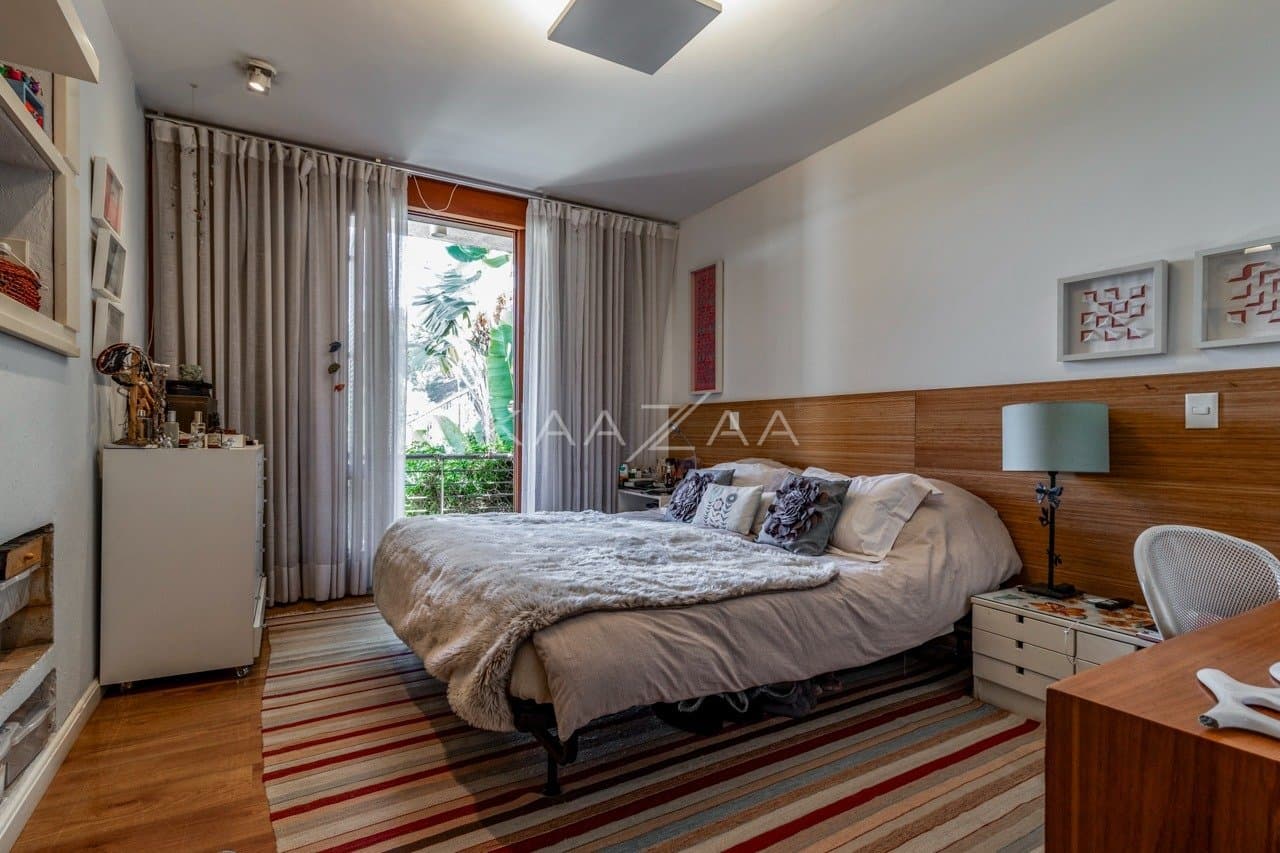 Casa ensolarada com vista arborizada em Alto de Pinheiros. - Foto 32