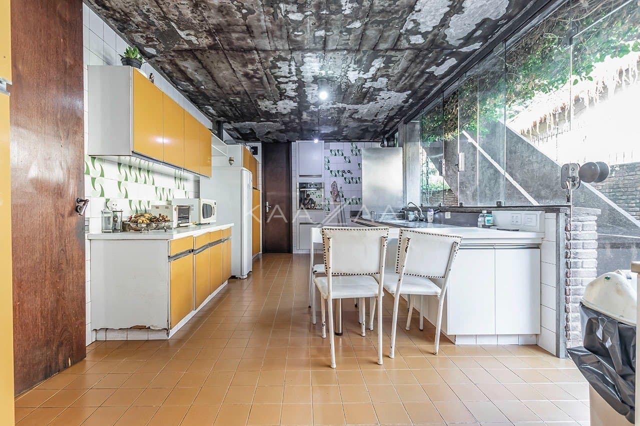 Clima modernista, para contemplar a natureza em espaços sofisticados nesta casa em Cidade Jardim. - Foto 22