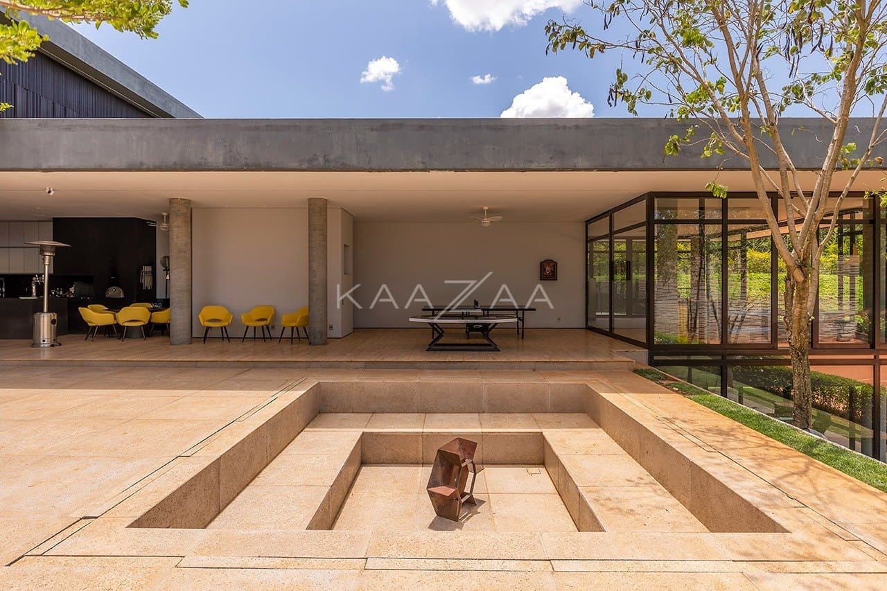 Projeto moderno, arrojado e com muita qualidade nos materiais. Casa na Quinta da Baroneza. - Foto 38