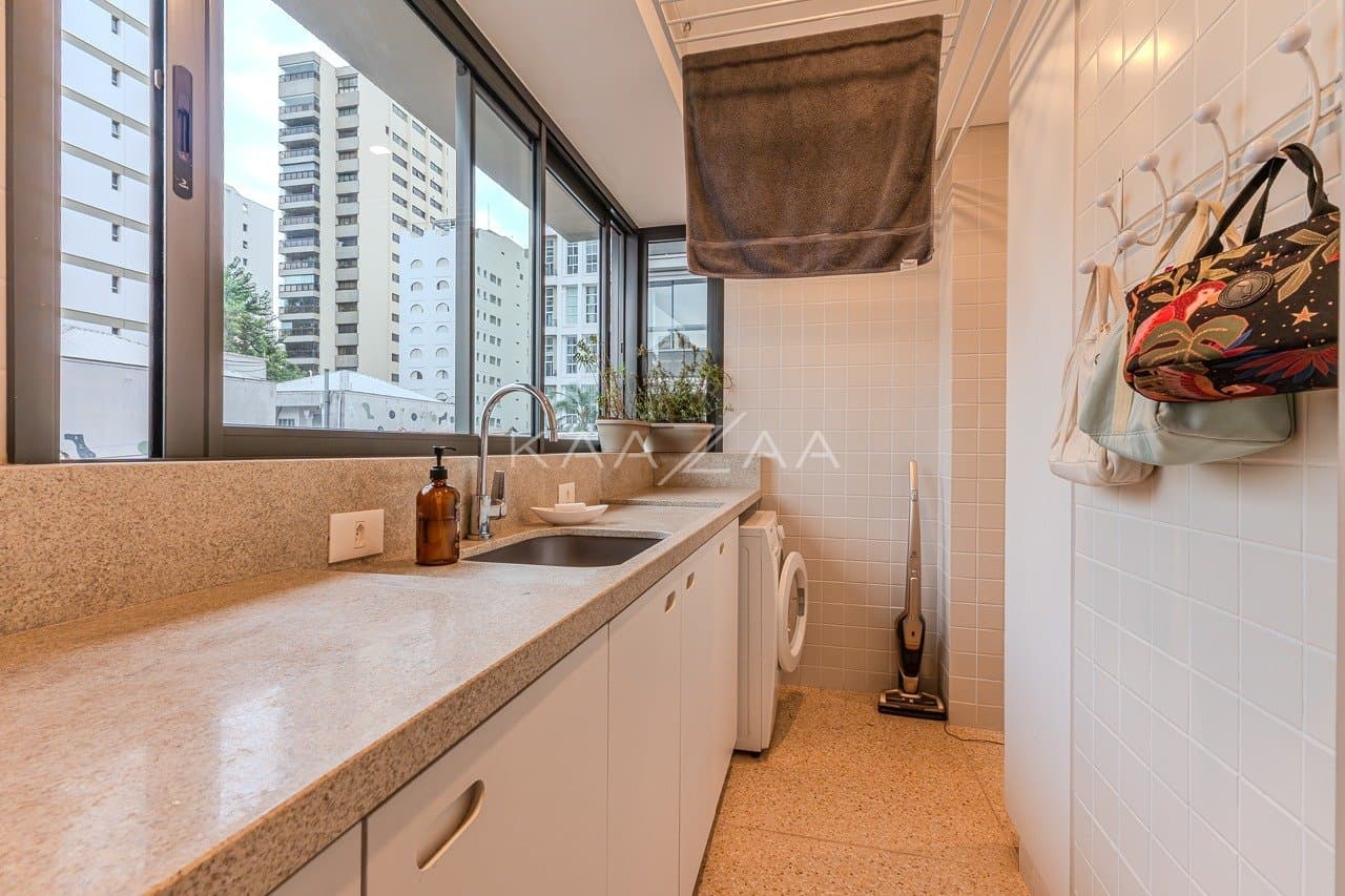 Este apartamento em edifício projetado pela Idea Zarvos te aguarda para uma vida de ótimas experiências em Pinheiros. - Foto 28