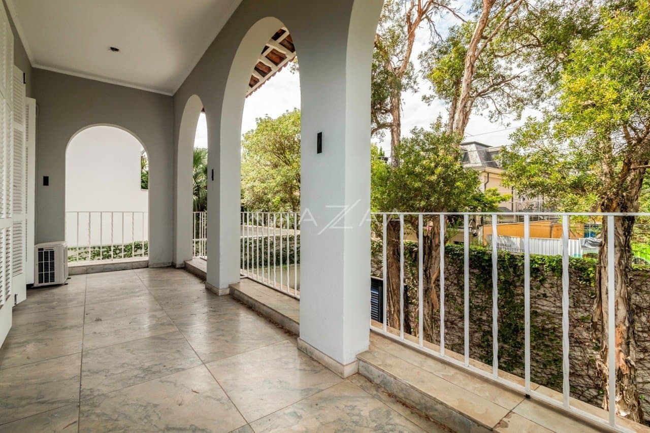 Casa confortável com terraço, em rua tranquila no Jardim Paulista. - Foto 39