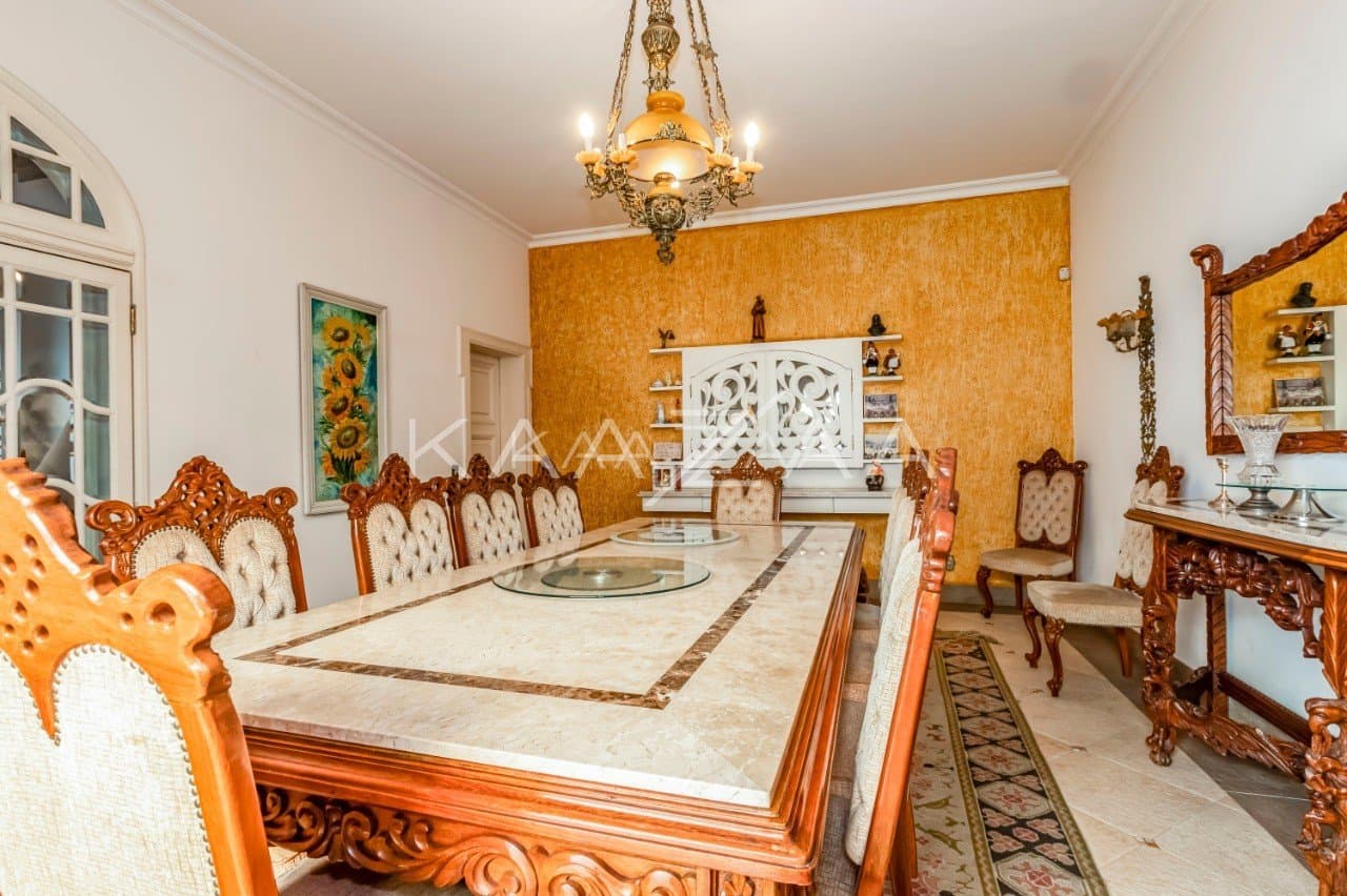 Amplitude e estilo em ambientes interessantes. Esta casa única fica em região privilegiada do Jardim Paulista. - Foto 12