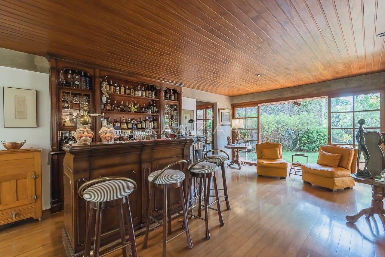 Viver em tranquilidade sem sair de São Paulo. Casa com ares de campo, em Cidade Jardim. - Foto 14