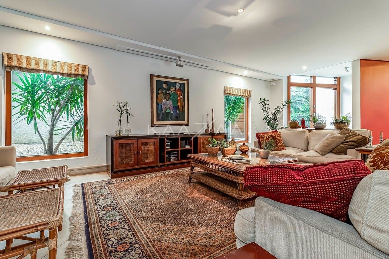 Uma casa rodeada de bom gosto, feita para renovar as energias. No Jardim Guedala. - Foto 12