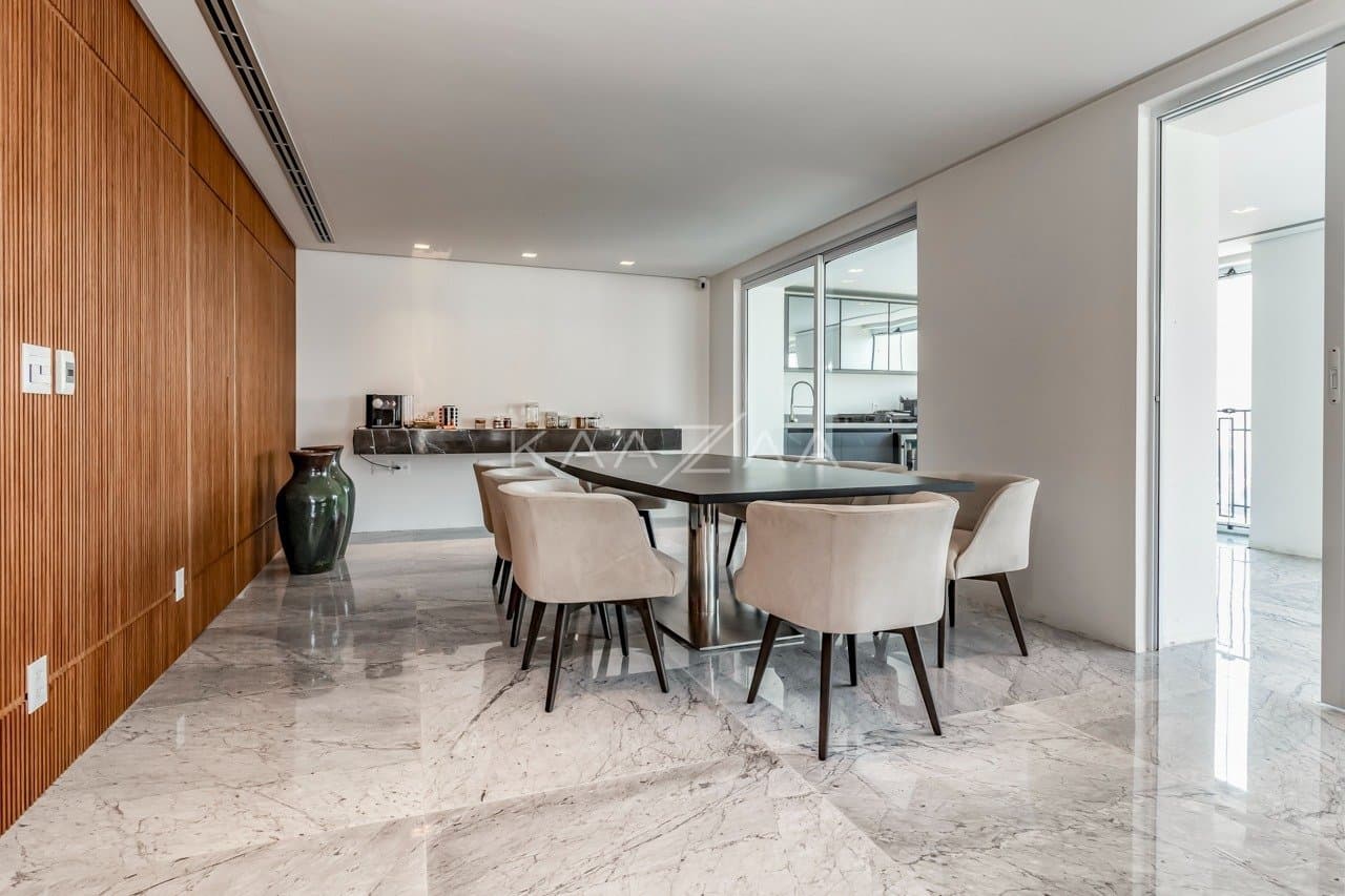 Equilíbrio entre arquitetura e design são o charme deste apartamento em Cidade Jardim. - Foto 6