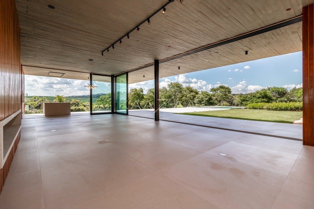 Casa em elegante diálogo com a natureza na Baroneza - Foto 11