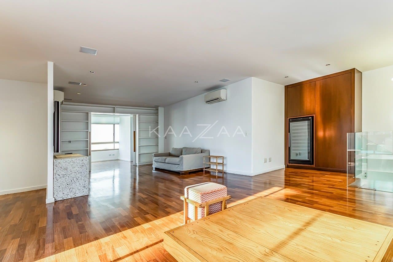 Cobertura com uma linda vista para apreciar, e um terraço delicioso para aproveitar. No Itaim Bibi. - Foto 12