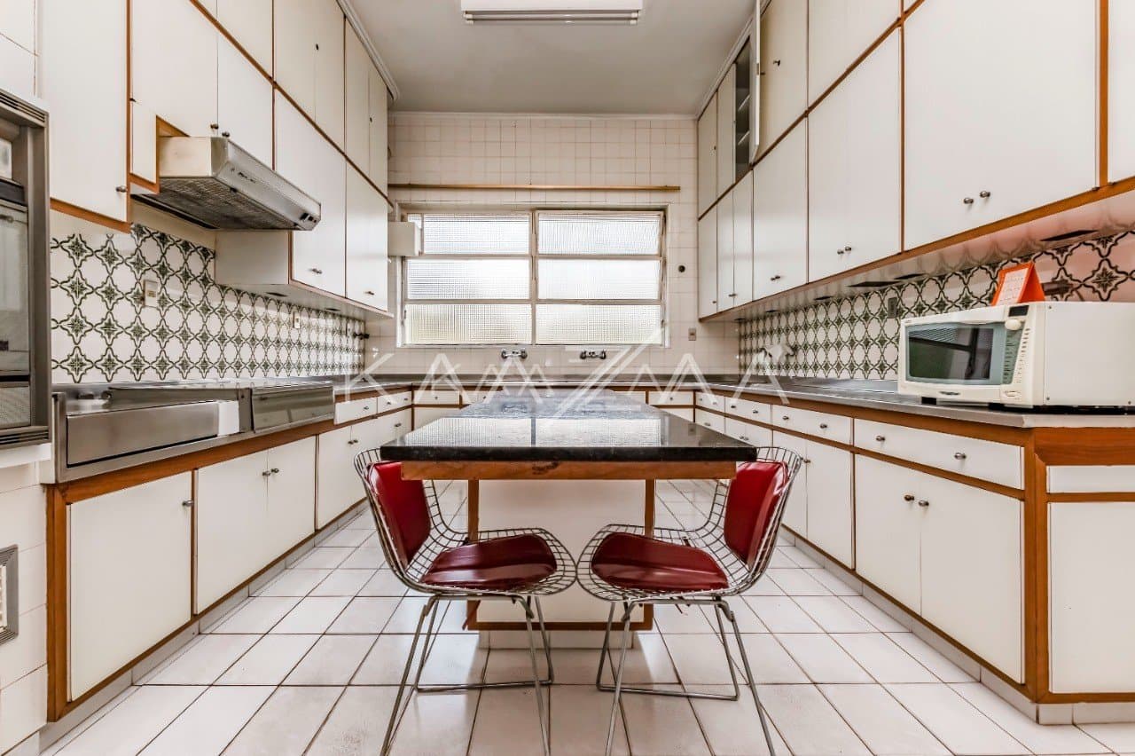 Apartamento com vista estonteante, rodeado de árvores. Lindenberg em uma das regiões mais nobres de SP, no Jardim Europa. - Foto 18