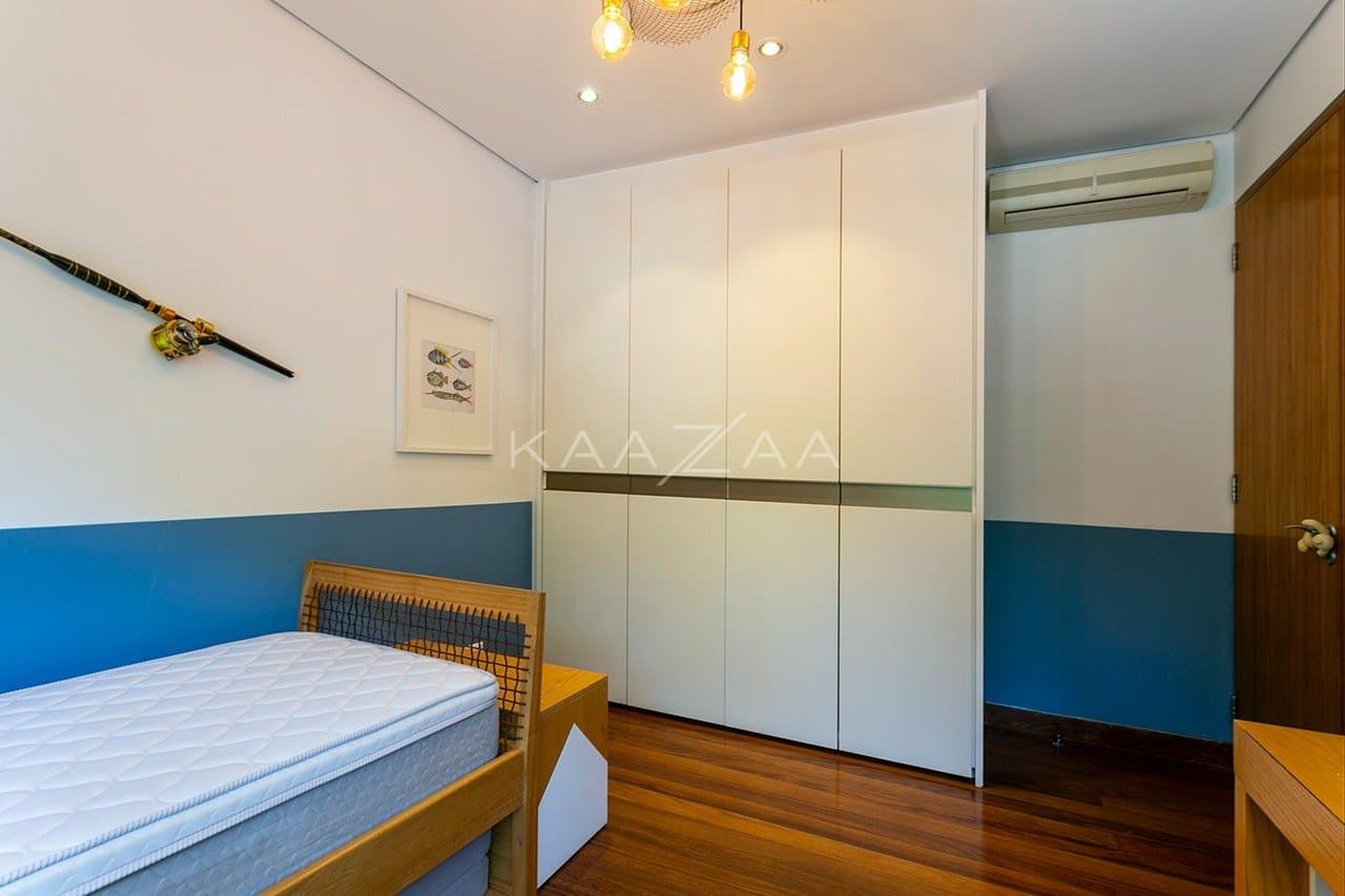 Casa com clima incrível, ótimo espaço de lazer e jardim ensolarado, no bairro Boaçava. - Foto 34