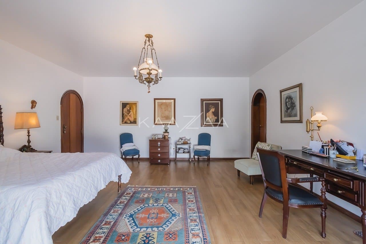 Casa com ares frescos, paisagismo e muita tranquilidade. Uma planta inigualável, no Jardim Guedala. - Foto 47