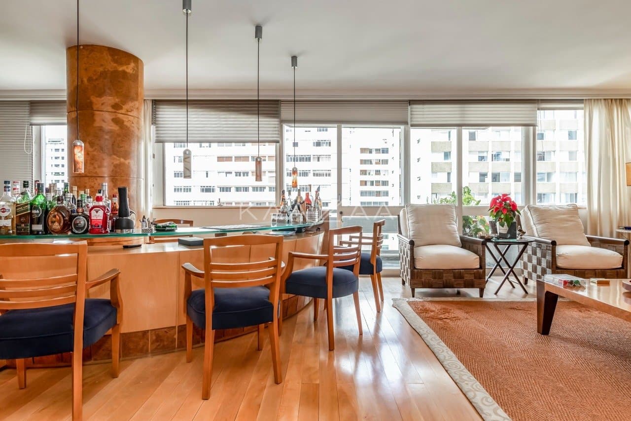 Apartamento aprazível para viver rodeado de comodidades. Localização cobiçada Jardins. - Foto 2