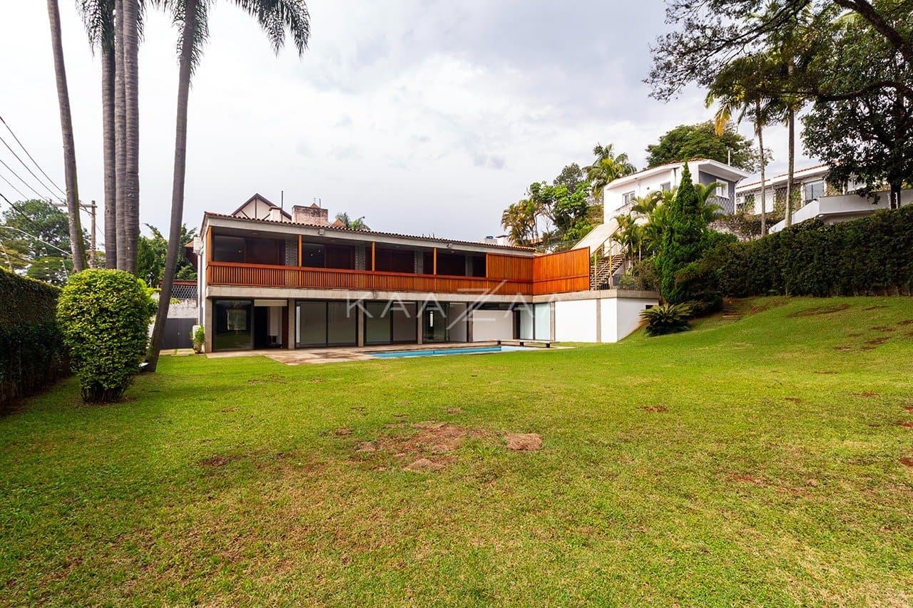 Amplitude e elegância nesta casa em Cidade Jardim. - Foto 5