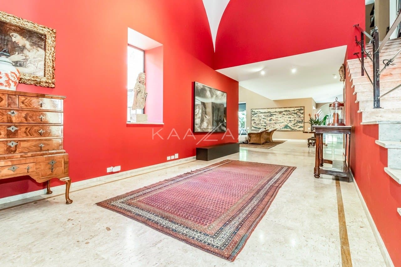 Casa deliciosa com lindo jardim e 4 suítes. Reformada, no Jardim Guedala. - Foto 46