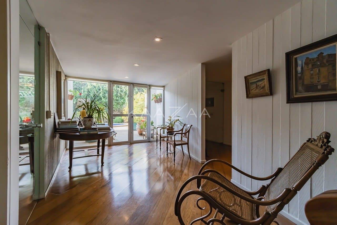 Casa espaçosa com 555 m² de bem-estar em Alto de Pinheiros, perfeita para receber. - Foto 25