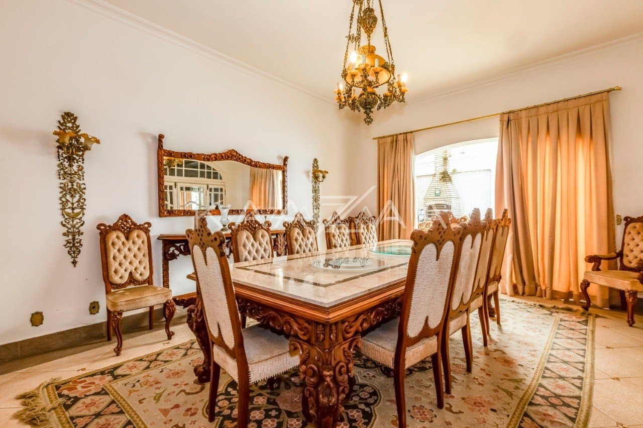 Amplitude e estilo em ambientes interessantes. Esta casa única fica em região privilegiada do Jardim Paulista. - Foto 14