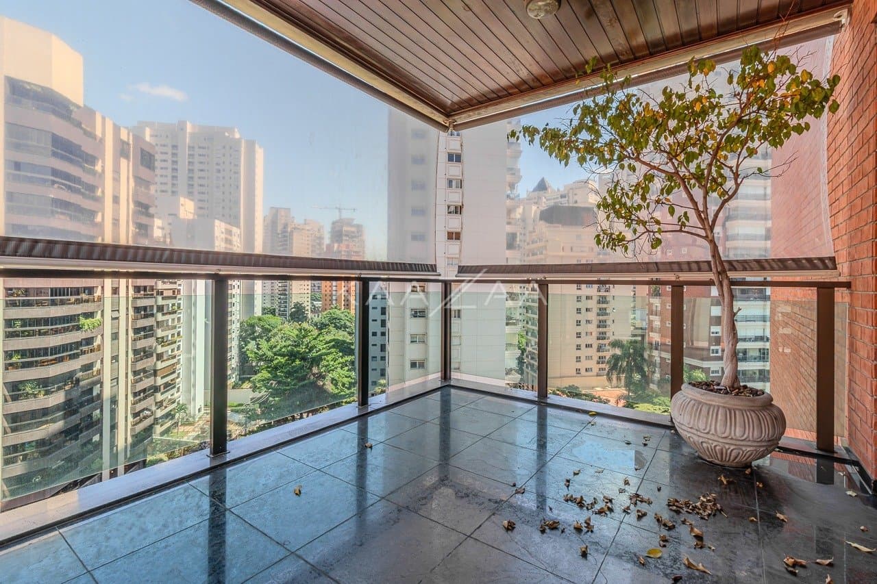 Estilo de vida confortável com lazer no prédio e tudo ao seu favor neste apartamento em Moema. - Foto 7