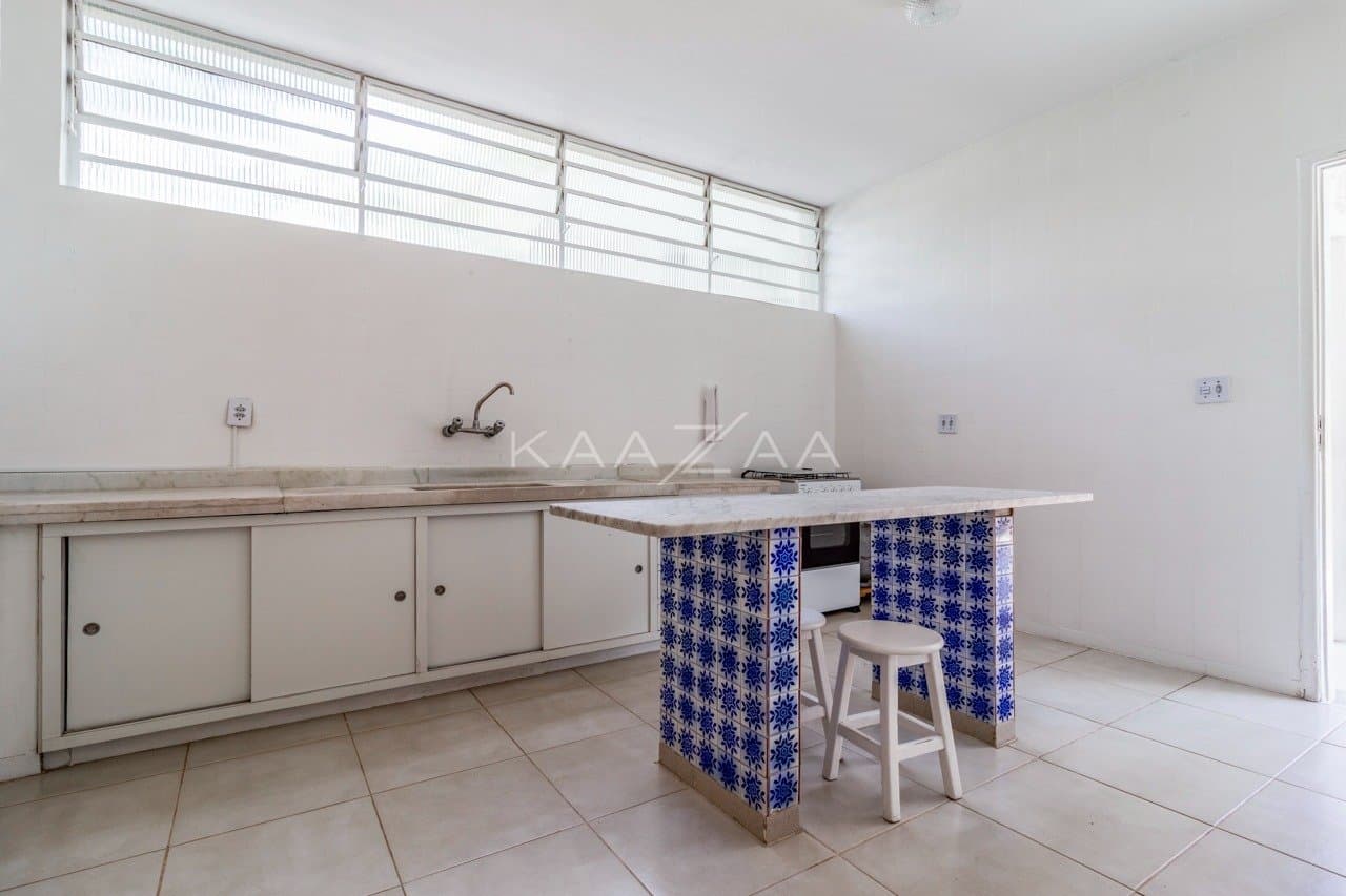 Casa cheia de estilo e completa em conforto, no Jardim América. - Foto 16
