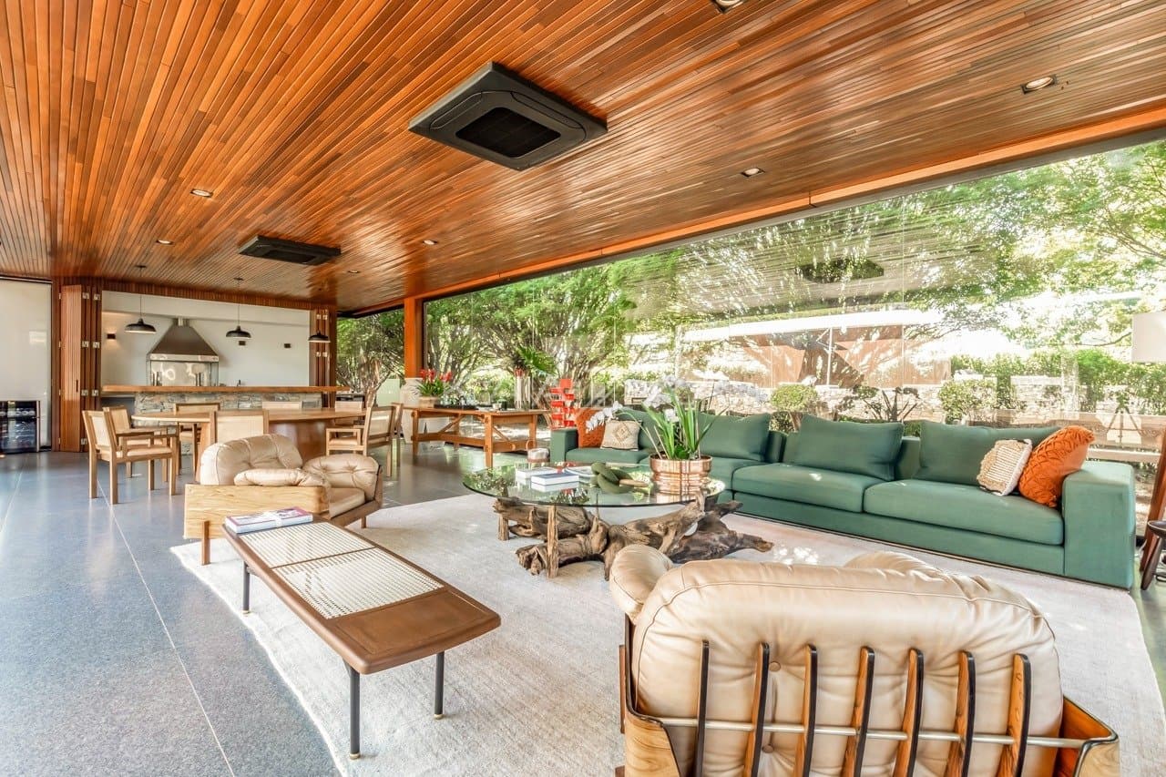 Casa térrea muito arejada, simplesmente impecável. Mobiliada com design, na Fazenda Boa Vista. - Foto 16