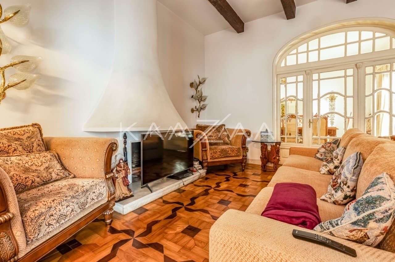 Amplitude e estilo em ambientes interessantes. Esta casa única fica em região privilegiada do Jardim Paulista. - Foto 9