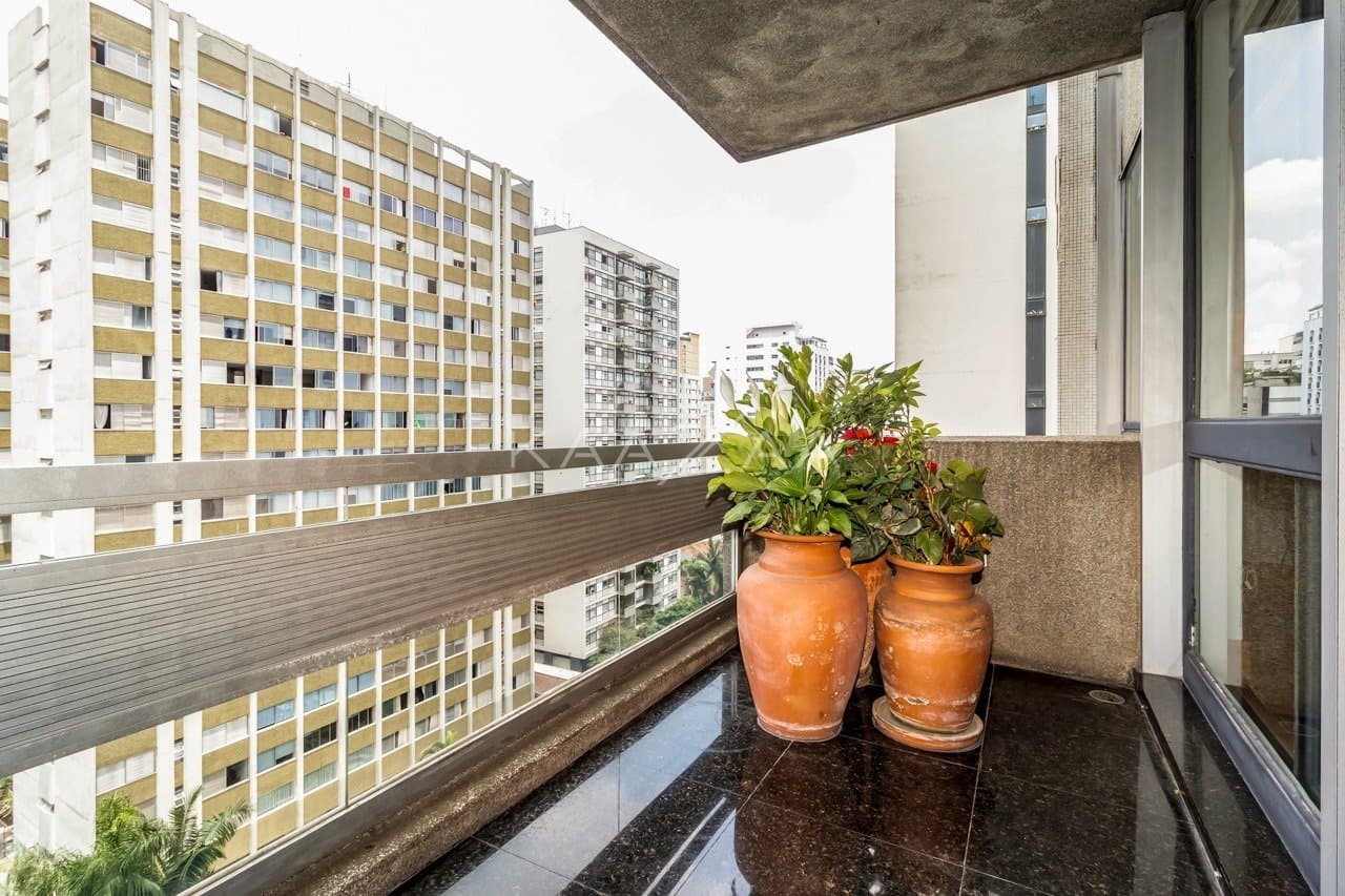 Apartamento aprazível para viver rodeado de comodidades. Localização cobiçada Jardins. - Foto 9