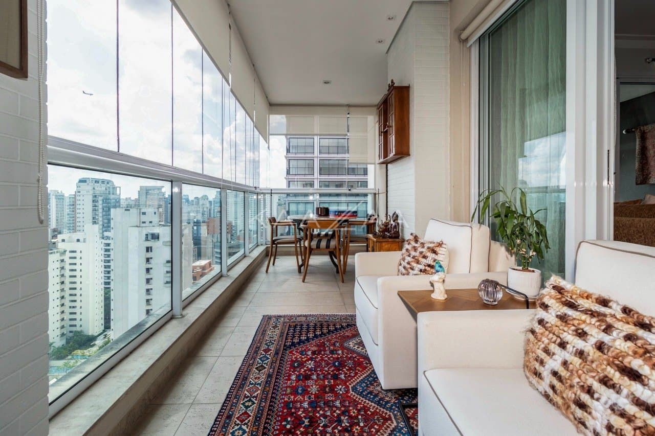 Rodeado de elegância, este apartamento em Moema tem localização cobiçada ao lado do Parque Ibirapuera. - Foto 21