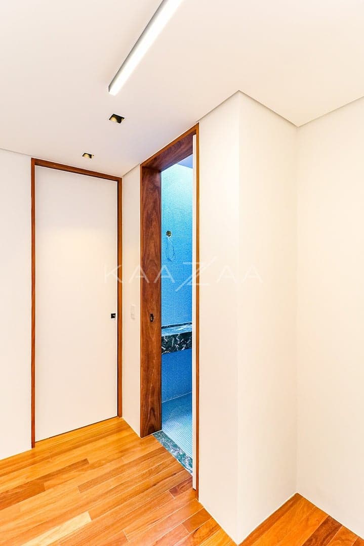 Design único e espaços cheios de personalidade nesta casa autoral no Jardim Paulista. - Foto 90