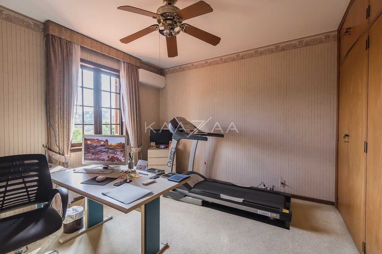 Vista cativante e área externa maravilhosa nesta casa em Cidade Jardim. - Foto 47