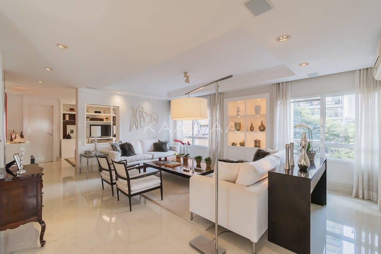 Harmonia clássica e moderna neste apartamento em Moema. - Foto 3