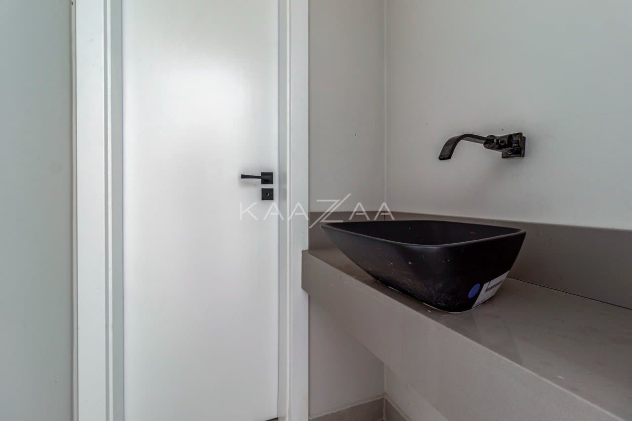 Casa contemporânea com jardim e elevador, no Jardim Paulista. - Foto 21