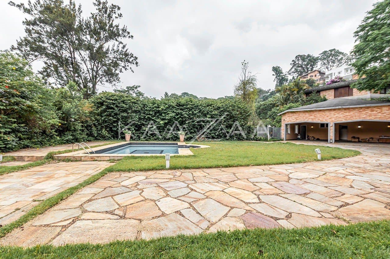 Para esquecer que está em São Paulo. Casa enorme cercada por verde no Real Parque. - Foto 35