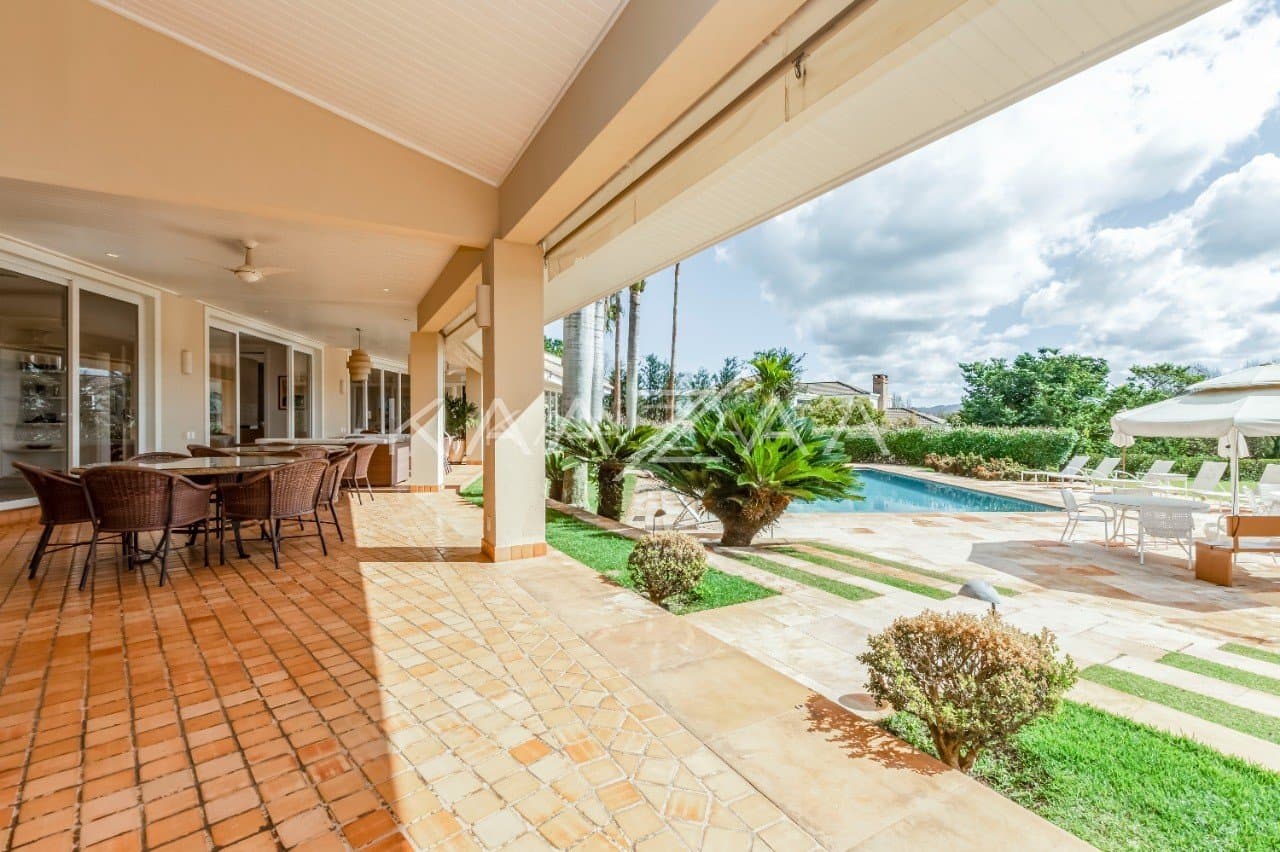 Uma vista deliciosa rodeia os ambientes, com tudo feito para relaxar. Casa na Quinta da Baroneza II. - Foto 13